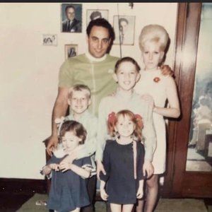 Meet your Posher, Dawn